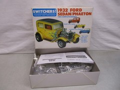 Switchers 1932 Ford Sedan Phaeton 1/25