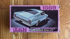 AMT 1:43 scale PLASTIC KIT 1969 FORD TORINO #M782-100 (built)