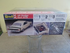 VTG 1969 DODGE DART GTS REVELL MODEL KIT ~ FACTORY SEALED ~ ONE OWNER ~ 125