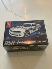 AMT 1/25 USA-1 2010 Chevy Chevrolet Camaro SS/RS Coupe ” FACTORY SEALED USA250!!