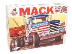 MPC Mack DM800 Semi Tractor Cab – Plastic Model Truck Vehicle Kit – 1/25 Scale