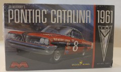 Moebius 1/25 Joe Weatherly’s 1961 Pontiac Catalina Model King Model Kit Sealed