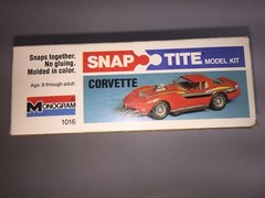 1979 Monogram 1016 Corvette SnapTite 1/32 Scale Model with Decals & Instructions
