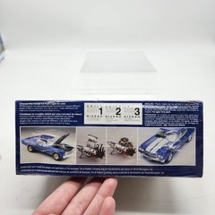 UH Monogram ’70 Chevelle 3’n1 Car Model Kit Sealed 1995 BONUS BATMAN COMIC *READ
