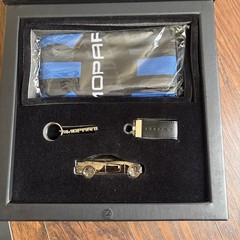Rare 2011 Dodge Charger Mopar ’11 Limited Edition Complete Owner’s Kit #688