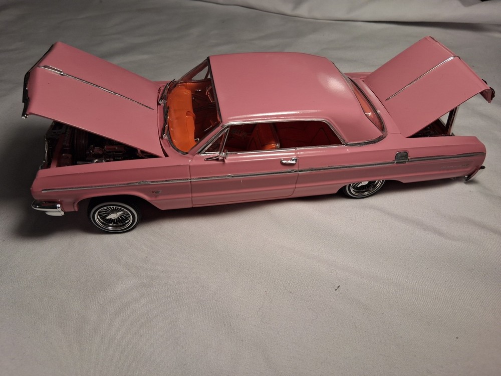 revell 1964 Impala SS 1/24 scale Model done lowrider style ready for display!!!