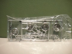 Revell – 1/25 – 2005 – HUMMER H2 California Wheels – #85-2867 – Open / Complete