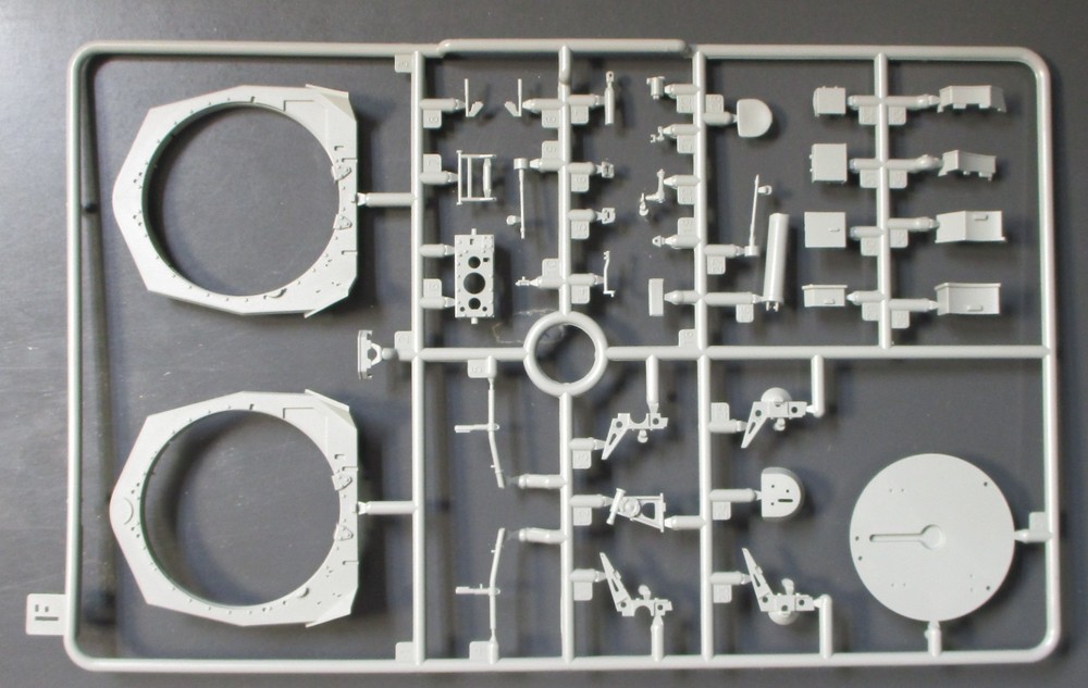 Rye Field Models 1/35th Scale Panzer IV J – Parts Tree F from Kit No. 5033