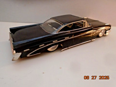 AMT, 1959 Pontiac Bonneville 2 dr. Hardtop, exc. black.