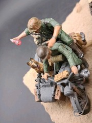 Built 1/35 German WWII Panzer Tank Motorcycle W/ Sidecar 6 Figures Diorama