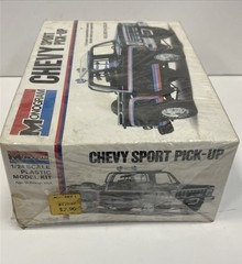 Vintage 1977 Monogram Chevy Sport Pick-Up Truck Model Kit 2228 1/24 Scale NEW