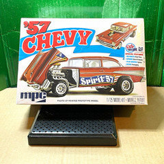 MPC ’57 Chevy Spirit of ’57 Car Model Kit 1:25 Scale MPC904/12