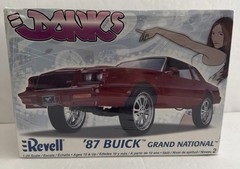 M6C sealed REVELL 1987 BUICK GRAND NATIONAL DONKS 1:24 MODEL KIT 85-2054