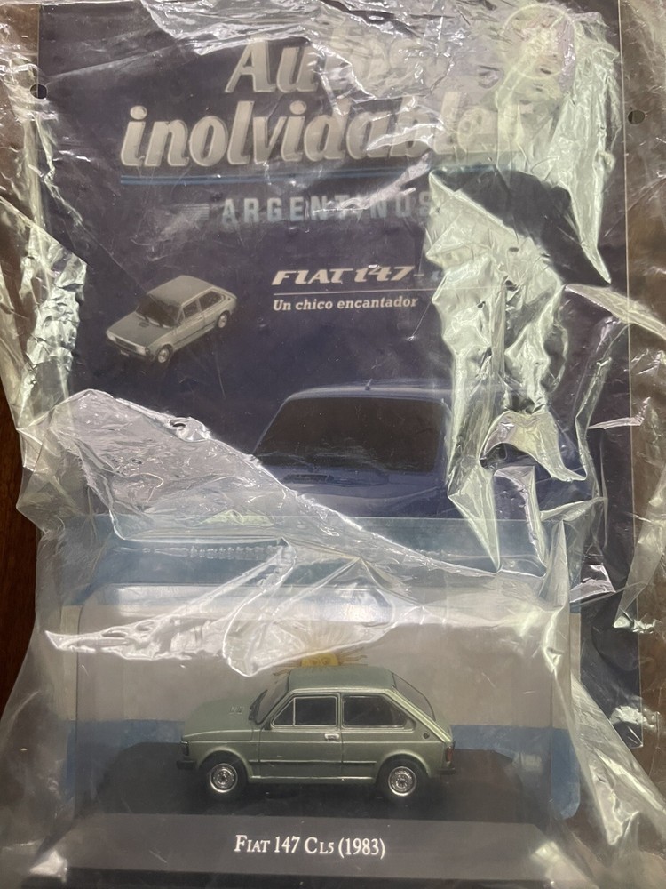 UNUSED INOLVIDABLES FIAT 147 CL5 1983 SCALE DIECAST MODEL 1:43 BROCHURE & BUBBLE