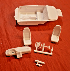 AMT 1991 Chevy Beretta GTZ Interior 1/25