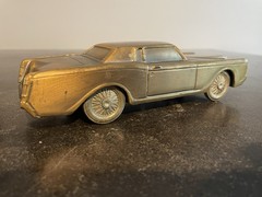 Vintage Banthrico 1969 Lincoln Continental Mark III Metal Bank Promo Car
