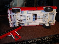 Revell 1:24 ’77 GMC Service/Plow Pickup Truck Model “As Is” Loose Parts, .!!