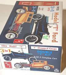 AMT 1925 FORD Model T 3 in 1 Stock or Chopped Model Kit 1/25 AMT626 2010 SEALED