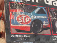 AMT ERTL Vintage RICHARD PETTY 43 STP Grand Prix 1:25 Model Kit NEW IN BOX 6728