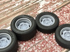 1/24 Scale: 15-inch “Capless Chevy Rally” Resin Wheels W/ Wide Rear Tires
