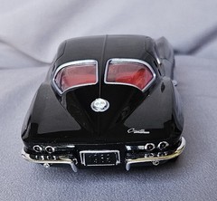 1963 C2 CORVETTE STINGRAY SPLIT WINDOW COUPE PROMO MODEL BLACK 1:25 SCALE