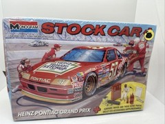 Monogram Original Heinz Pontiac Grand Prix Stock Car 1/24 #2914 – Sealed In Box