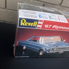 Vintage 1/25 REVELL ’67 PLYMOUTH GTX HEMI NEW OLD STOCK FACTORY SEALED 1994
