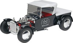 2010 revell 0060 SSP 1/24 Black Widow Ford Model T Pickup Rod Plastic Model new