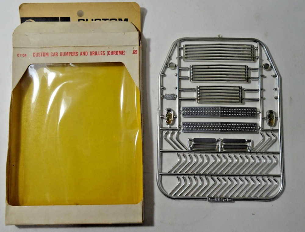 Vintage Two Revell Custom Car parts #C-1154 Custom Car Bumpers & Grilles