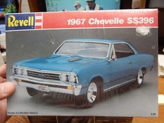 REVELL 7146 1967 CHEVELLE SS396 CAR MODEL KIT NEW IN SEALED BOX 1/25 SCALE