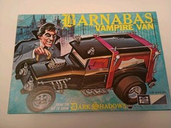 MPC 1969 Barnabas Vampire Van Model Kit Original Dark Shadows EARLY BOX