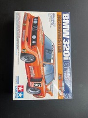 Rare Tamiya 1/24 Scale BMW 320i Gr.5 Jagermeister Plastic Model Car Kit No.269