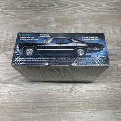 1/25 AMT 1124m: 1967 Chevy Impala 4-Door Supernatural Model Kit