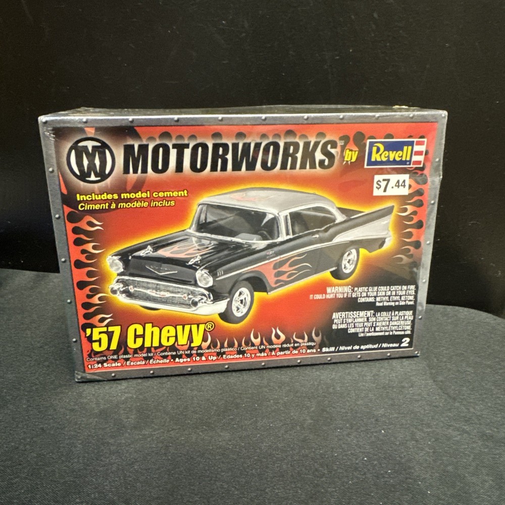 Revell Motorworks ‘57 Chevy 1:24 Scale Plastic Model Kit New Sealed