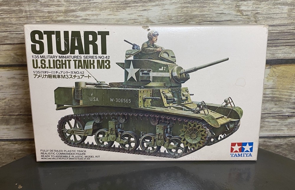 Tamiya 1/35 US Light Model Tank M3 Stuart – Kit# 3542 1/35 Scale, New Open Box