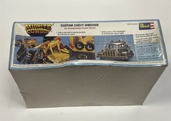 Vintage 1978 Revell Midnite Cowboy Custom Chevy Wrecker 125 Model Kit H-1383 NEW