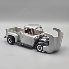 1956 Ford F-100 1/25 Built Model Truck Parts Diorama Display Broken Wheel