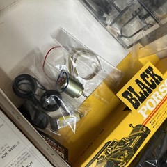 New Mitsuwa Grand Prix 1:24 Black Porsche 936 Martini Motorized Model Kit #651