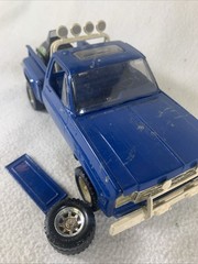 Vintage 1978 Revell Ice Patrol California Pickup Model Kit H-1384 (parts)