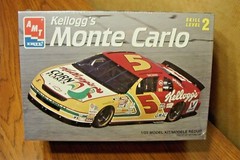 AMT/ERTL #5 KELLOGG’S MONTE CARLO TERRY LABONTE 1/25 SCALE MODEL KIT
