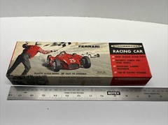 Strombecker Ferrari Racer Electric Racing Car 1:24 Model Kit D53-100 GB26