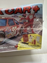Monogram Original Heinz Pontiac Grand Prix Stock Car 1/24 #2914 – Sealed In Box