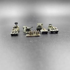 1/350 Russian armored vehicle kit model （8 vehicles+a group of soldiers ）