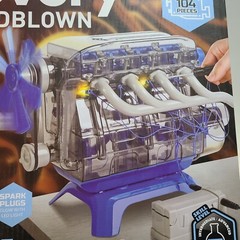 Discovery #Mindblown Model Engine Kit with Moving Parts and LED Lights.