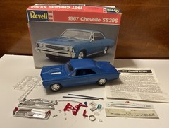 Revell – 1967 Chevelle SS396 Ready Built 1:25 Scale Model Kit – W/Box