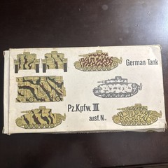 ESCI #8021 Pz.Kpfw.III German Tank ausf.N/m Model kit