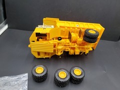 Parts – restore built 1:25 AMT INTERNATIONAL Payhauler 350 Dump Truck Model Kit