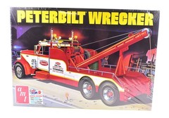 AMT Peterbilt 359 Wrecker Tow Truck 1:25 Model Kit AMT1133 NEW Factory Sealed