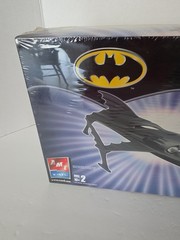 AMT Ertl Batman Batskiboat Skill Level 2 – 1/25 Model Kit New in Box Sealed
