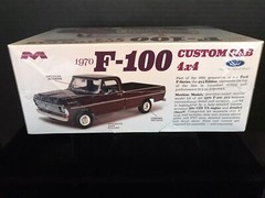 MOEBIUS 1230 1970 FORD F-100 CUSTOM CAB 4×4 PICKUP TRUCK MODEL KIT-NIB-1/25